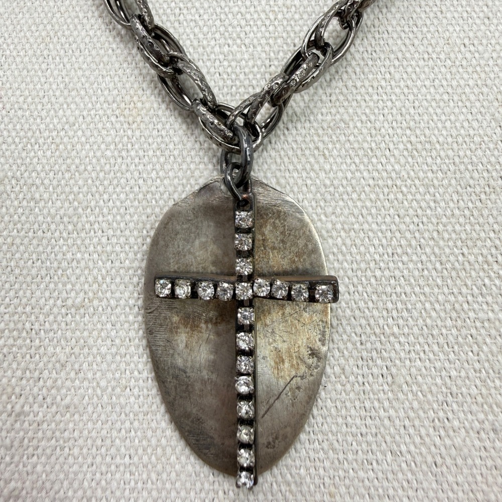 Rhinestone Cross Necklace Chain Silver Tone‎ Oval Pendant Religious Christian